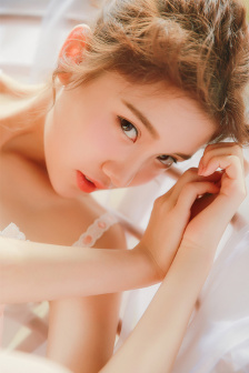 美丽女邻居2未删减版